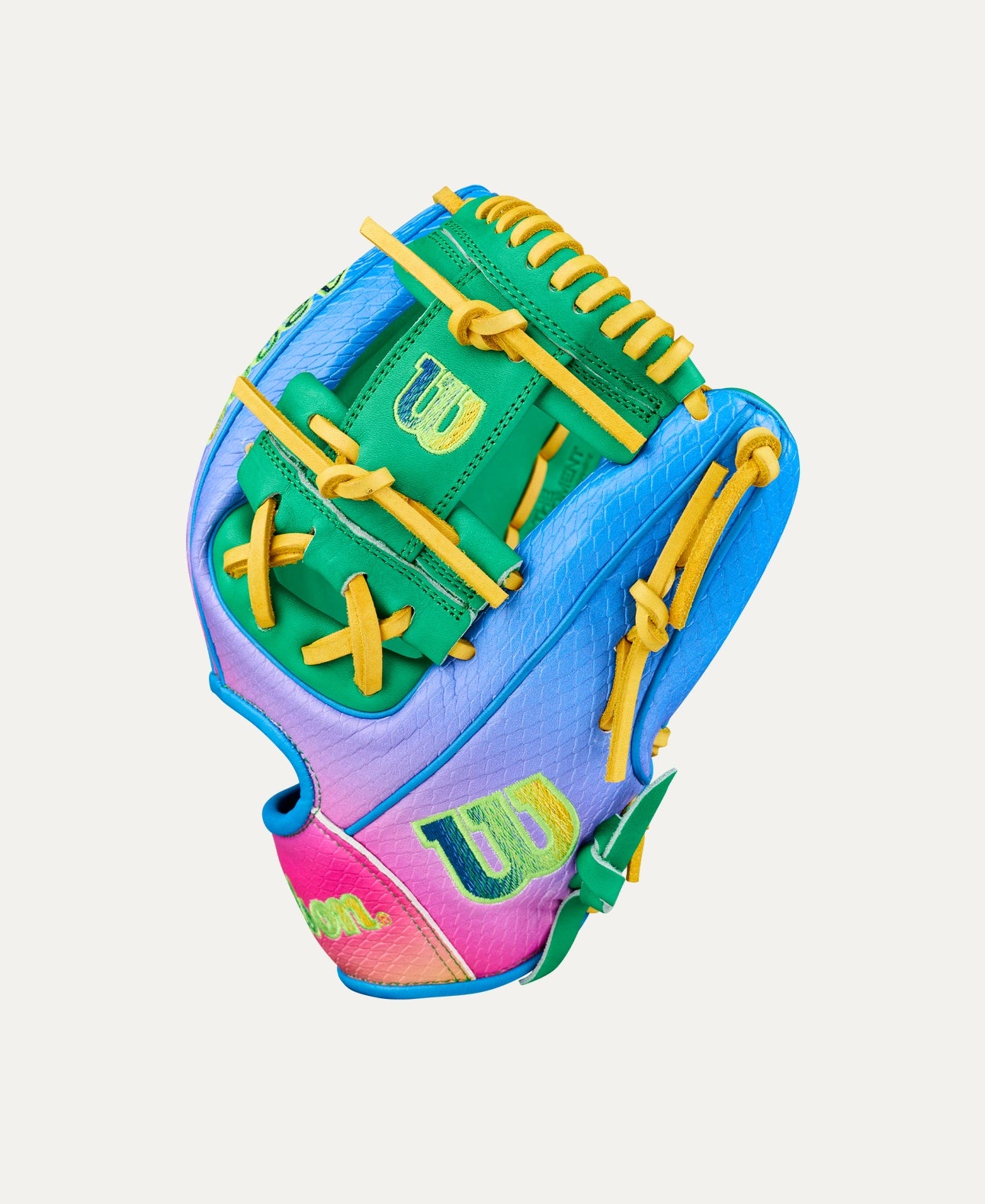 Wilson 2026 Love the Moment™ A2000® 1786SS Noah’s Edition 11.5” Infield Baseball Glove: WBW104826115