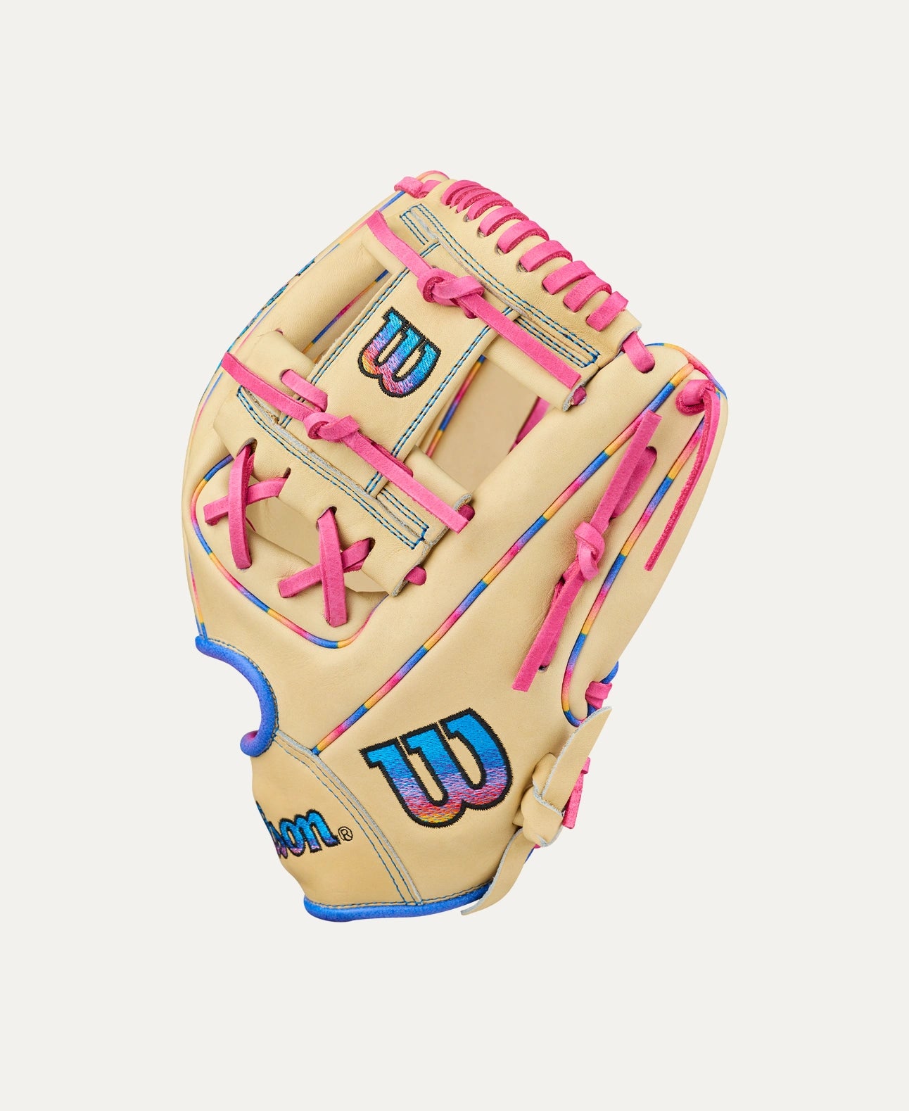 Wilson 2026 Love the Moment™ A2000® 1786 11.5” Infield Baseball Glove: WBW104827115
