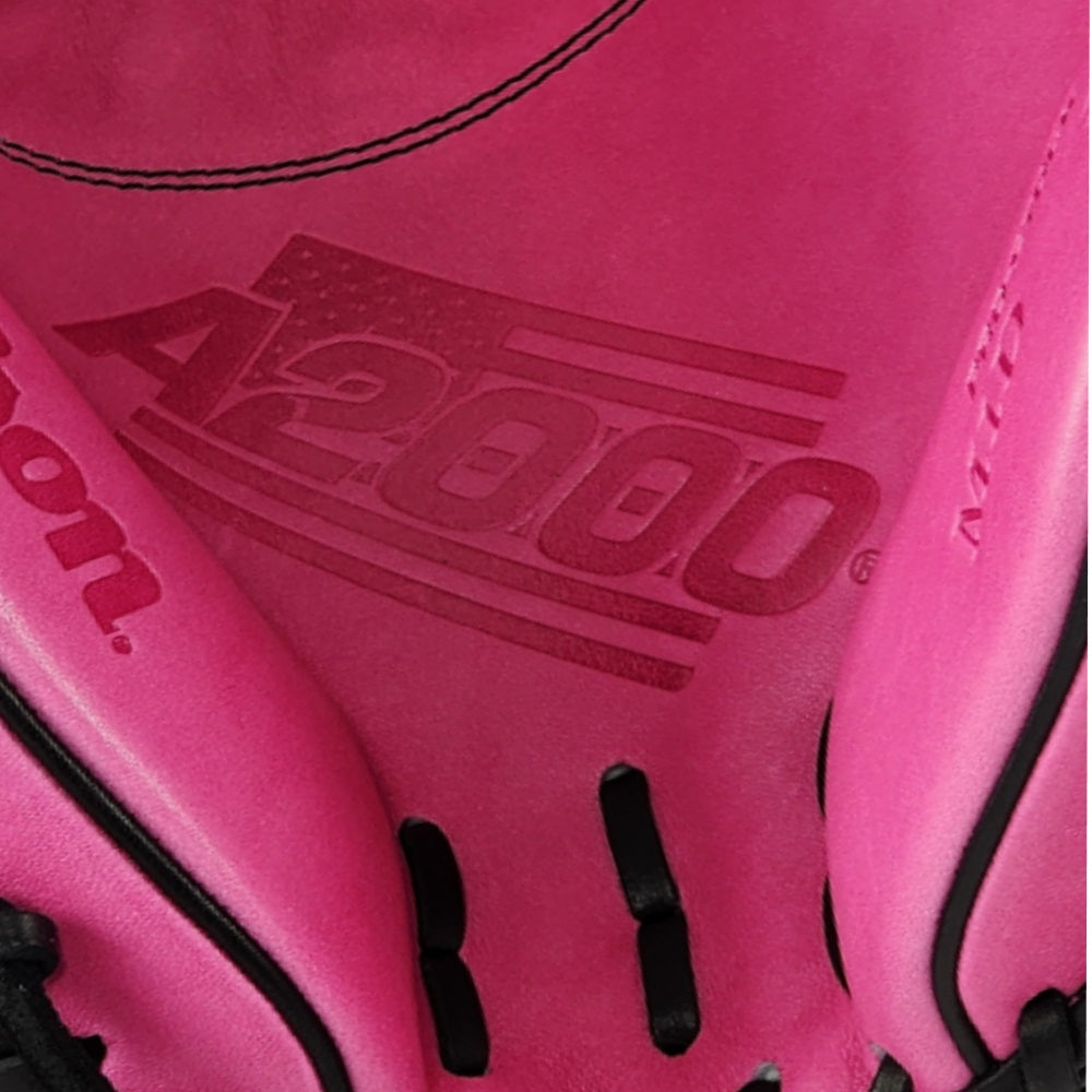 Wilson Custom Flamingo Pink A2000 M1D 33.5” Baseball Catchers Mitt