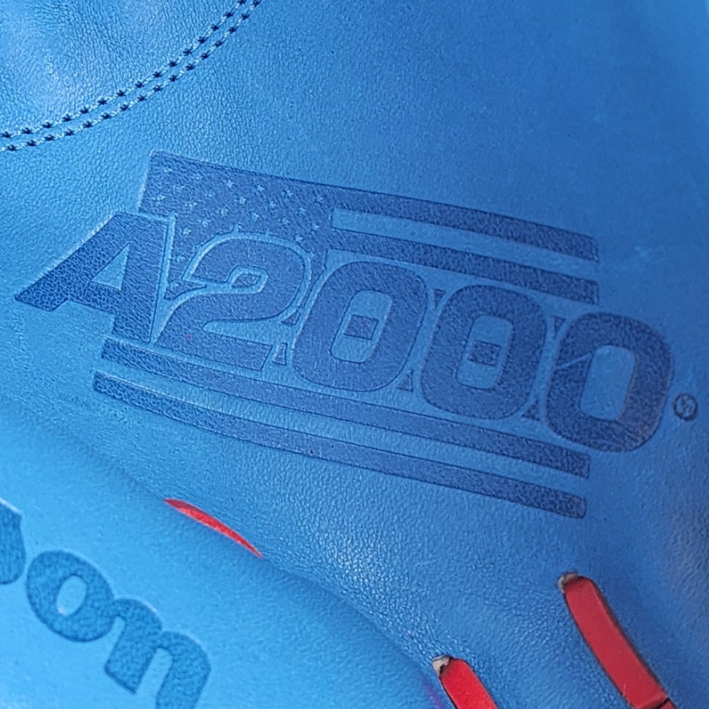 Wilson Custom Autism Blue A2000 M1D 33.5” Baseball Catchers Mitt