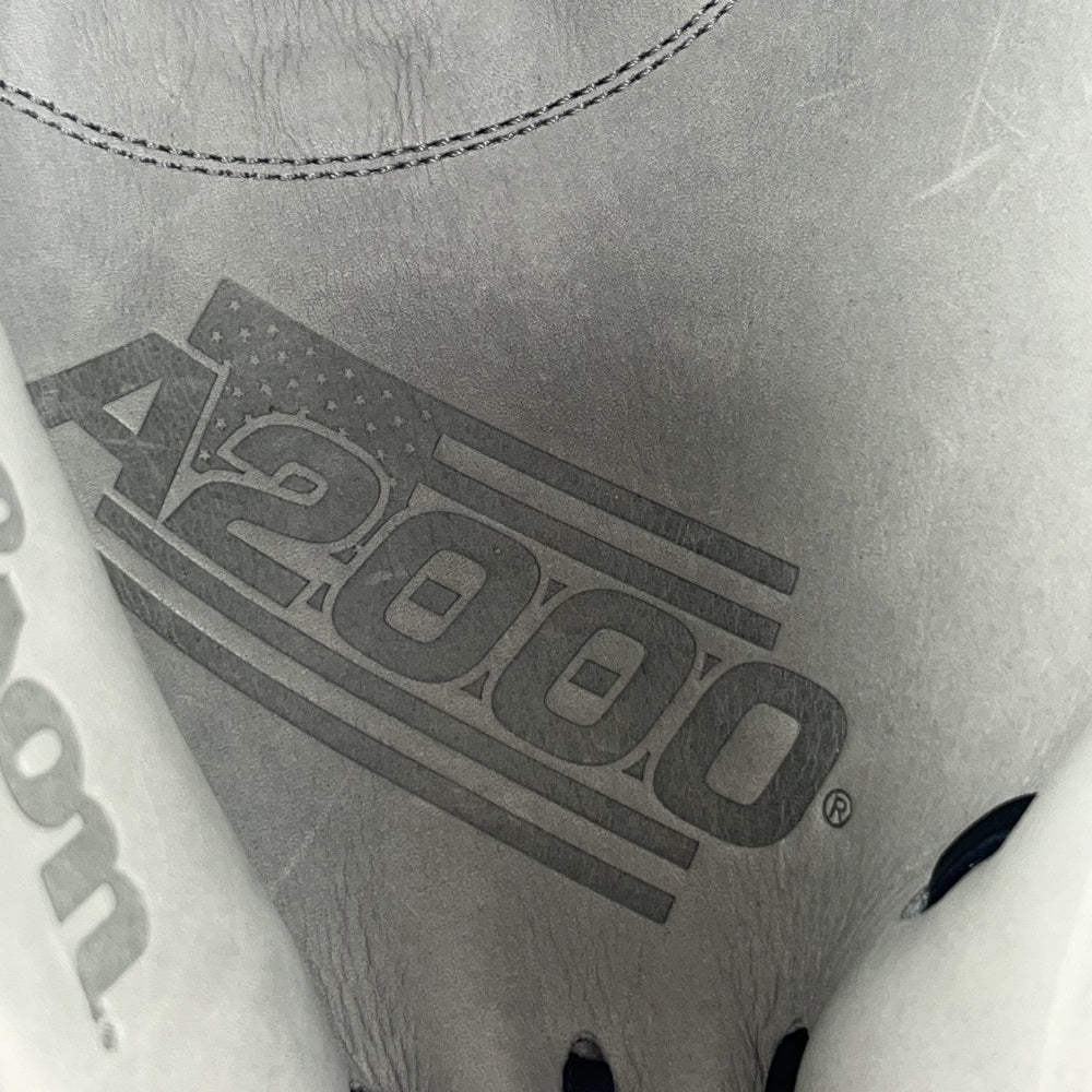 Wilson Custom Kelly Green and Charcoal A2000 CM33 33" Catcher's Mitt