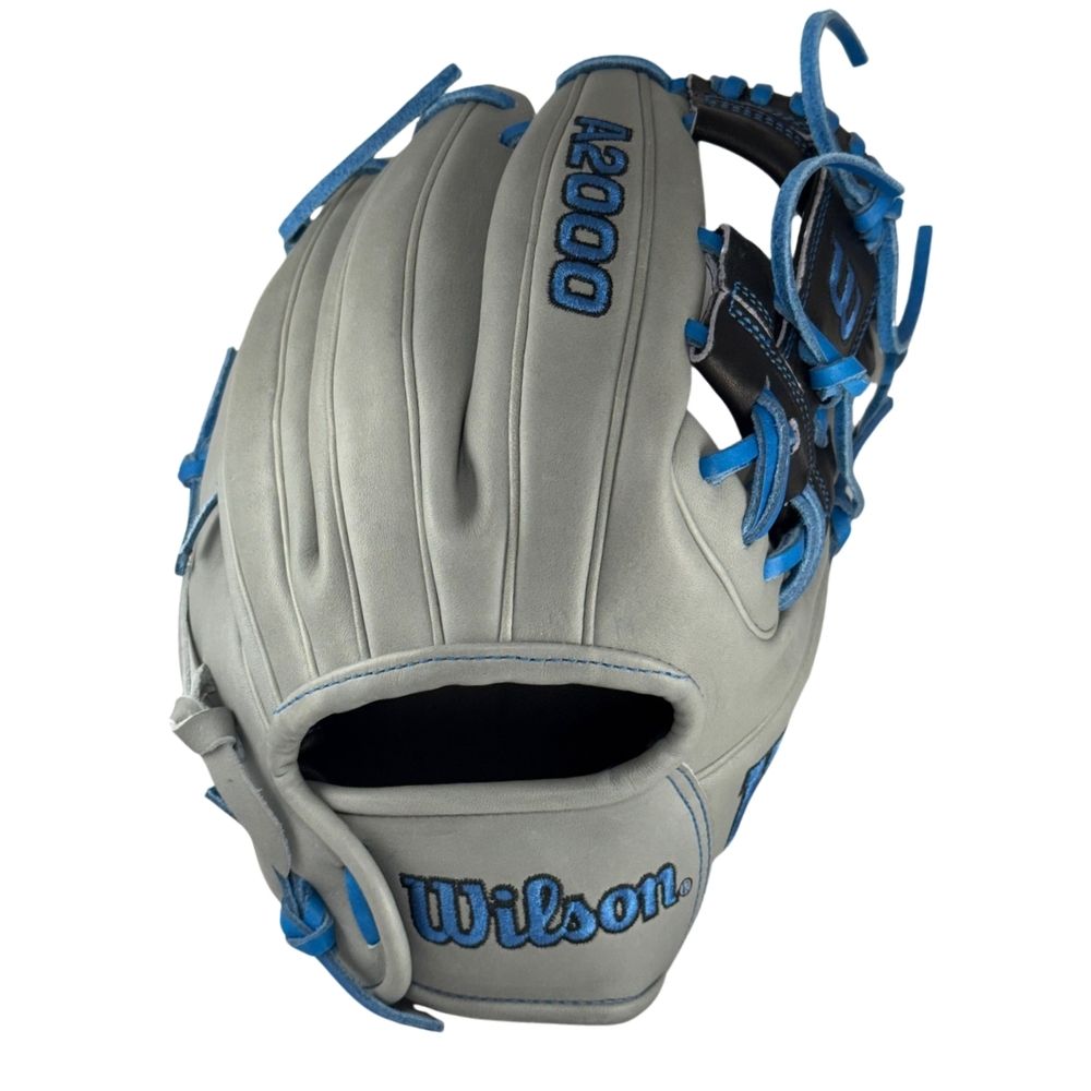 Wilson Custom Gray A2000® DP15 11.5” Infield Baseball Glove