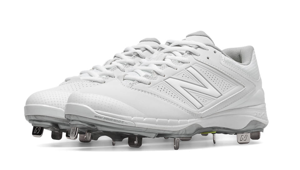 New Balance SM4040W1 White/White Women's Fastpitch Spikes