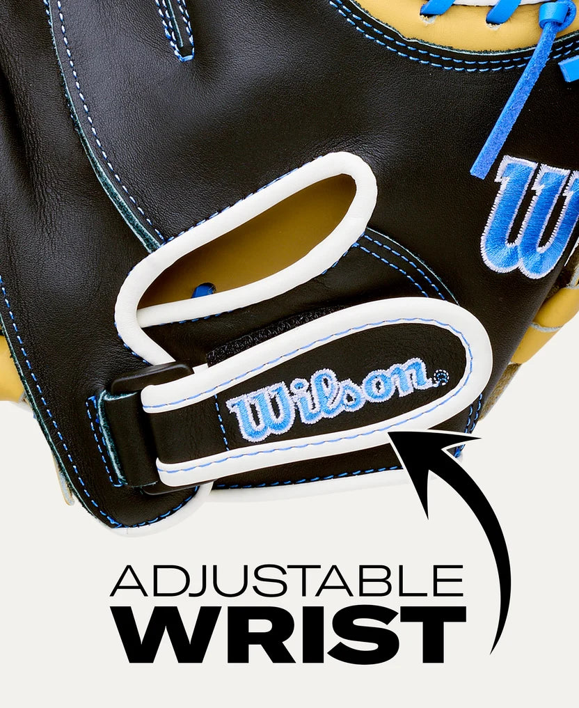 2027 Wilson A500® 32" Youth Baseball Catcher's Mitt: WBG08901RT32