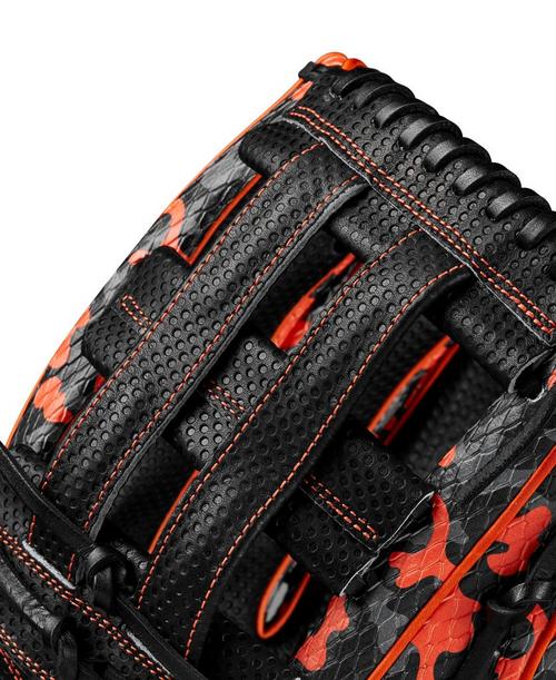 Wilson October 2024 GOTM A2000 1777 12.75” Outfield Baseball Glove: WBW1027911275