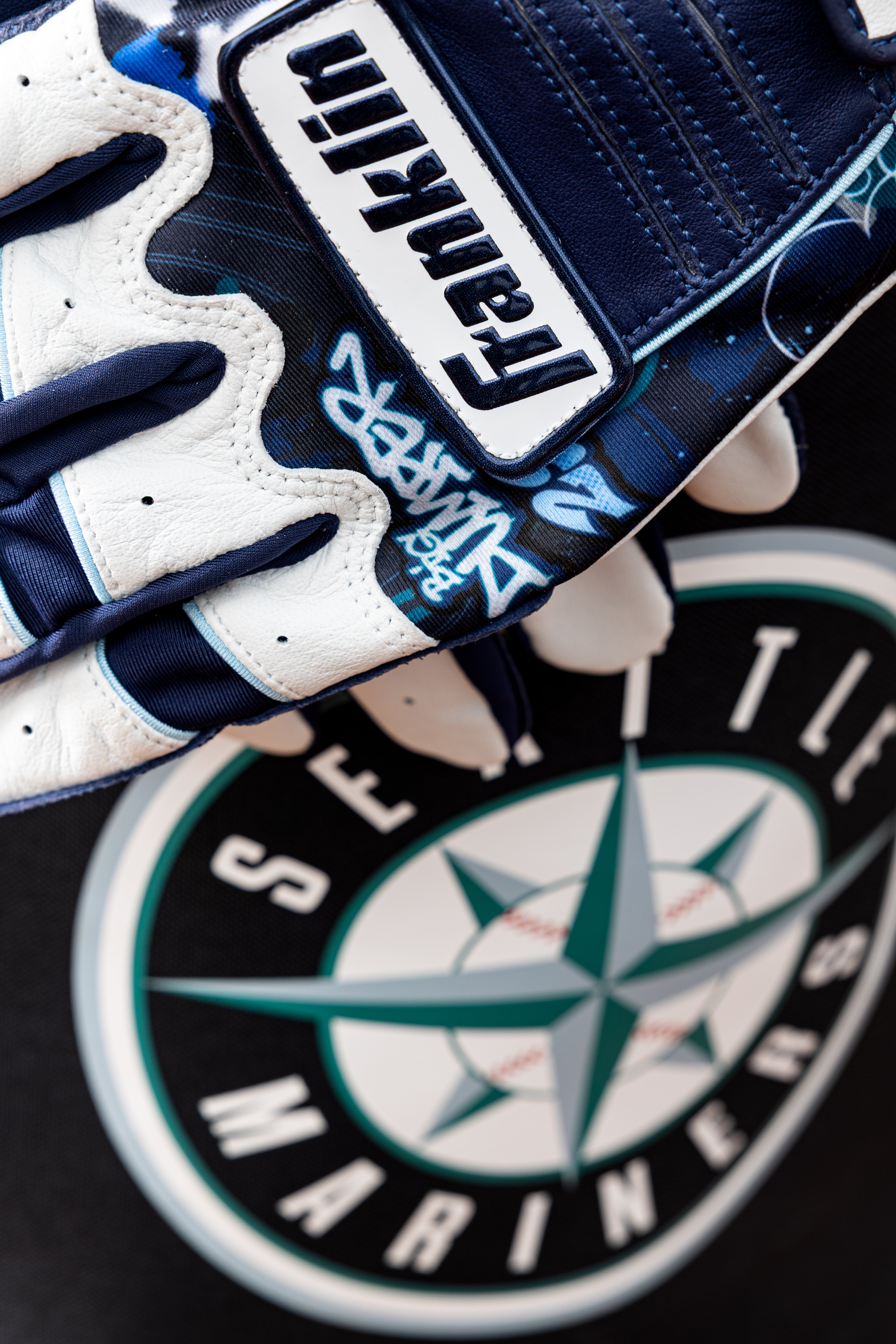 Franklin Youth CFX® Pro Limited-Edition Emerald City Cal Raleigh Batting Gloves