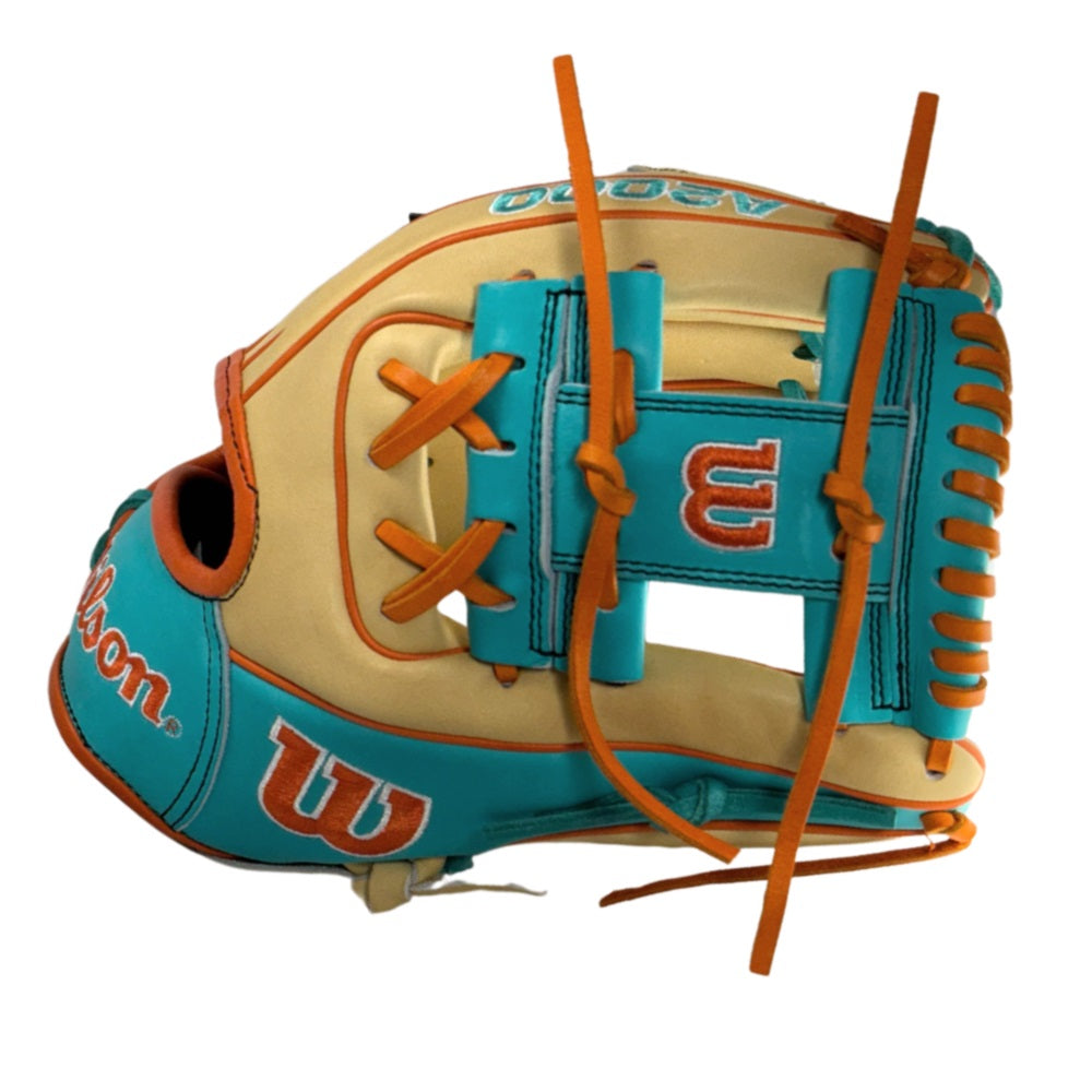 Wilson Custom A2000 1786 11.5" Infield Glove