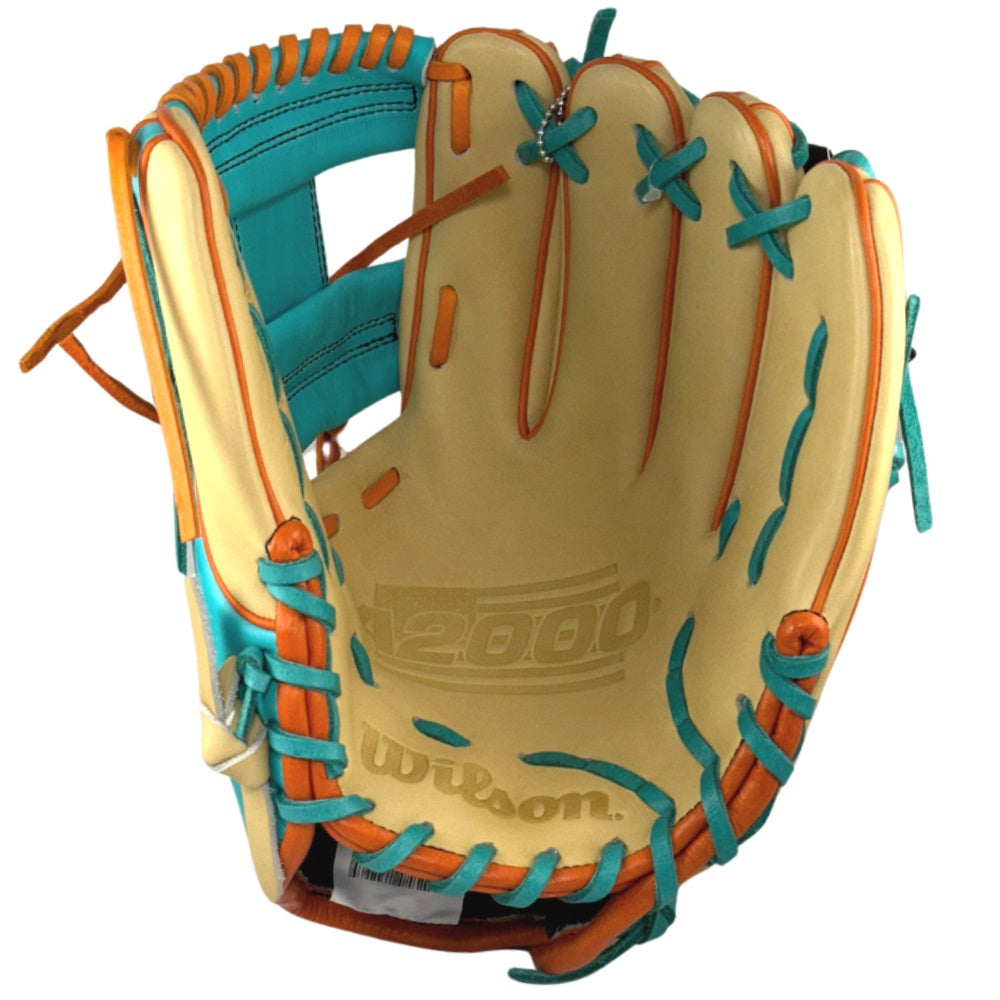 Wilson Custom A2000 1786 11.5" Infield Glove