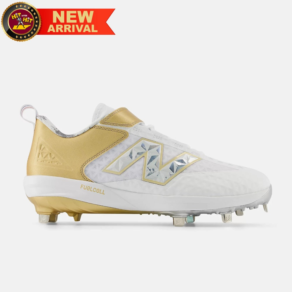 New Balance White and Gold FuelCell 4040 v8: L4040HC8