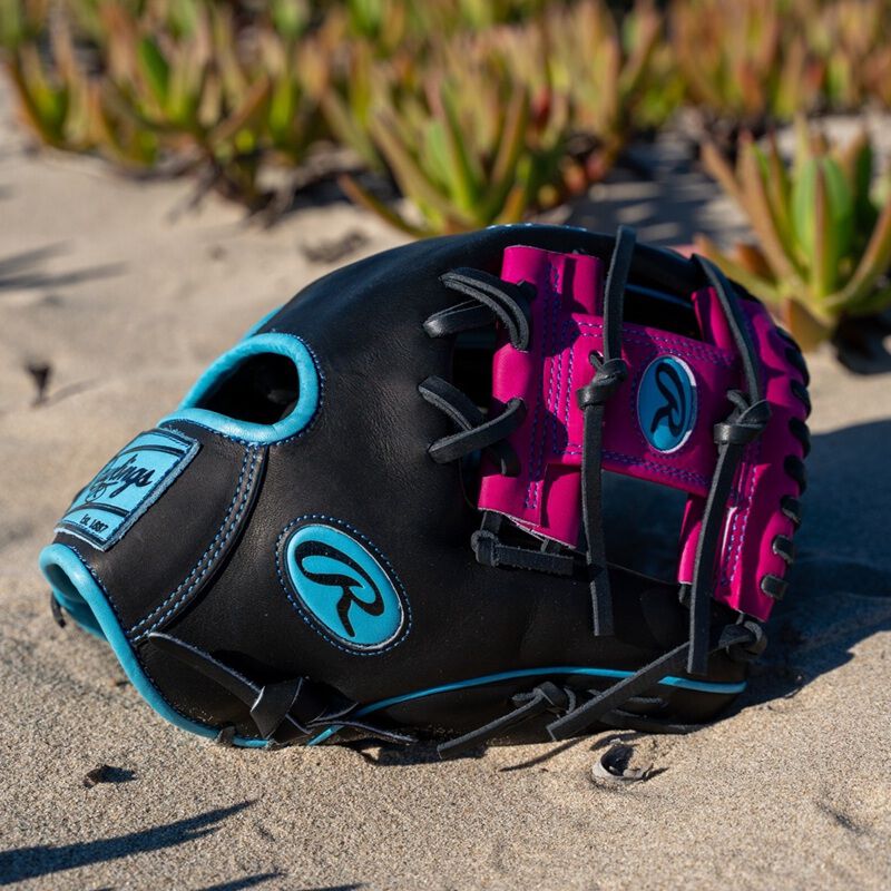 Rawlings Heart of the Hide Spring Break 11.5 Inch Infield Glove: PROR204-2BBE