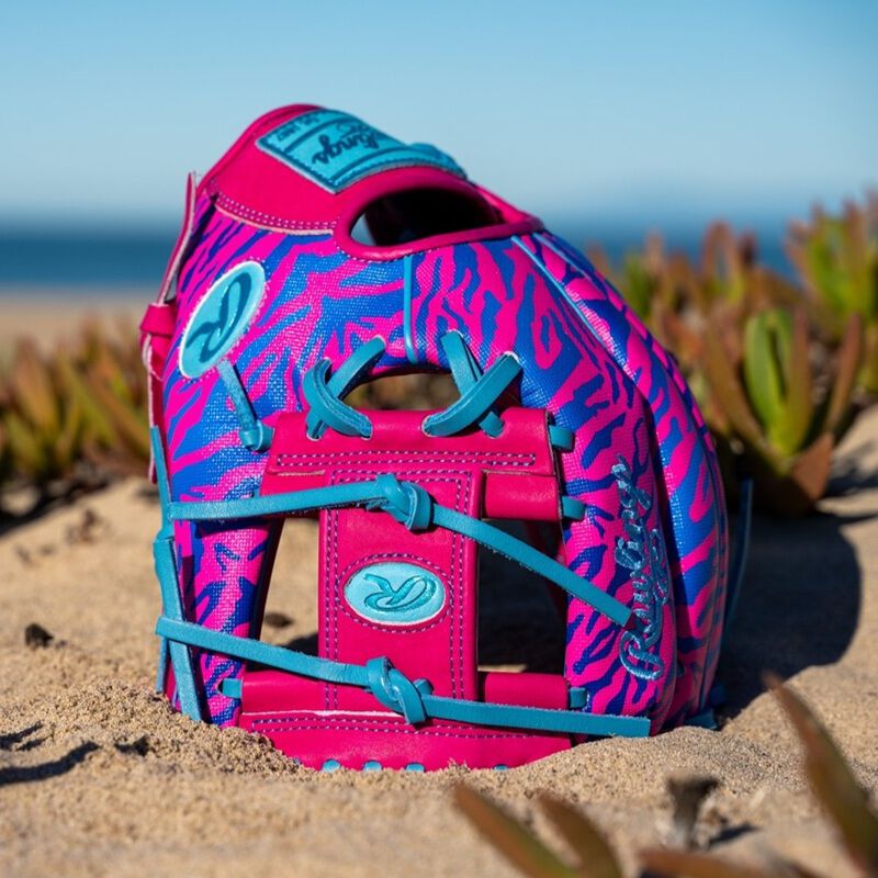 Rawlings Heart of the Hide Spring Break 12 Inch Fastpitch Glove: PROR206SB-2BECB