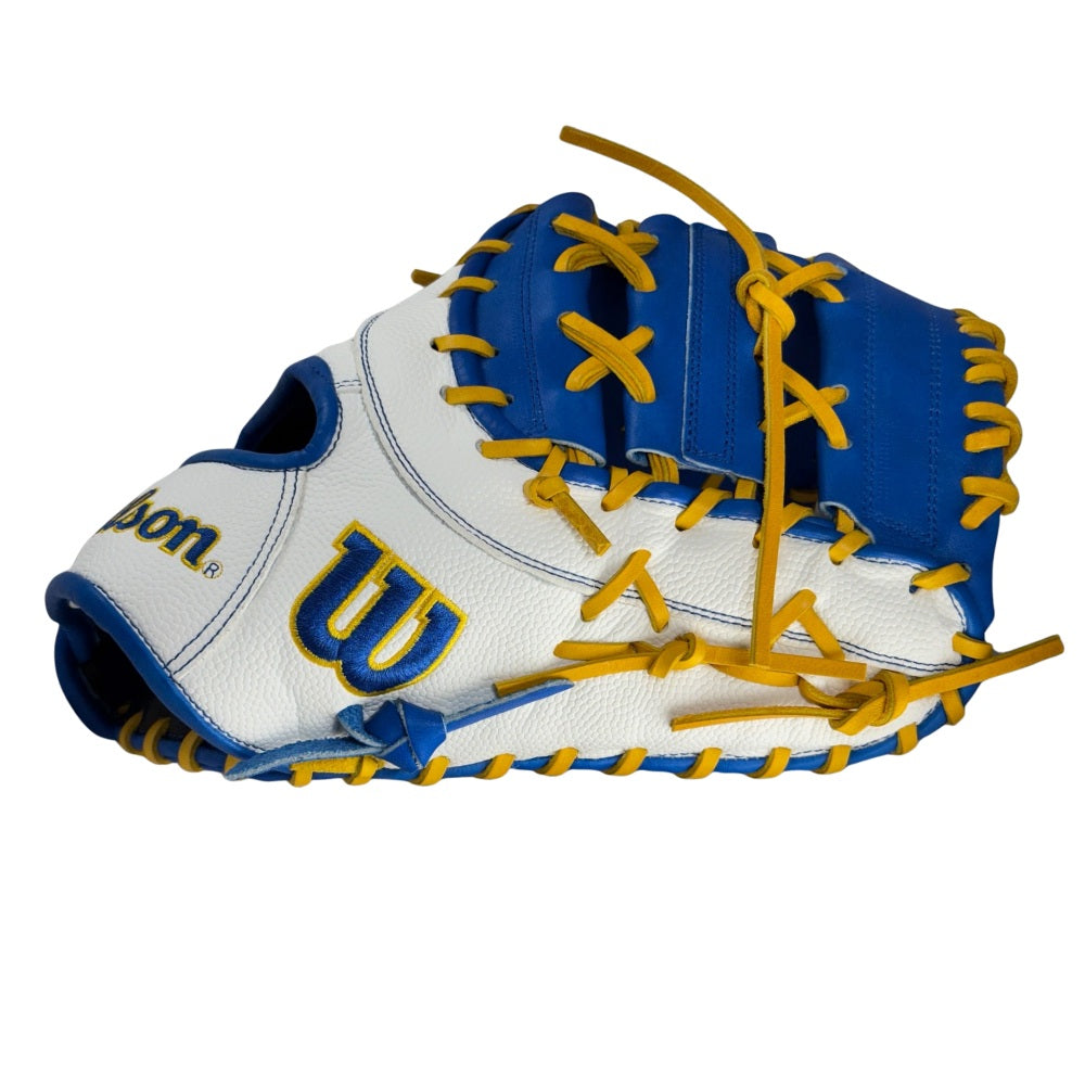 Wilson Custom A2000 1617 White and Royal 12.5” Baseball First Base Mitt