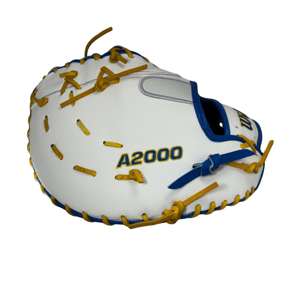 Wilson Custom A2000 1617 White and Royal 12.5” Baseball First Base Mitt
