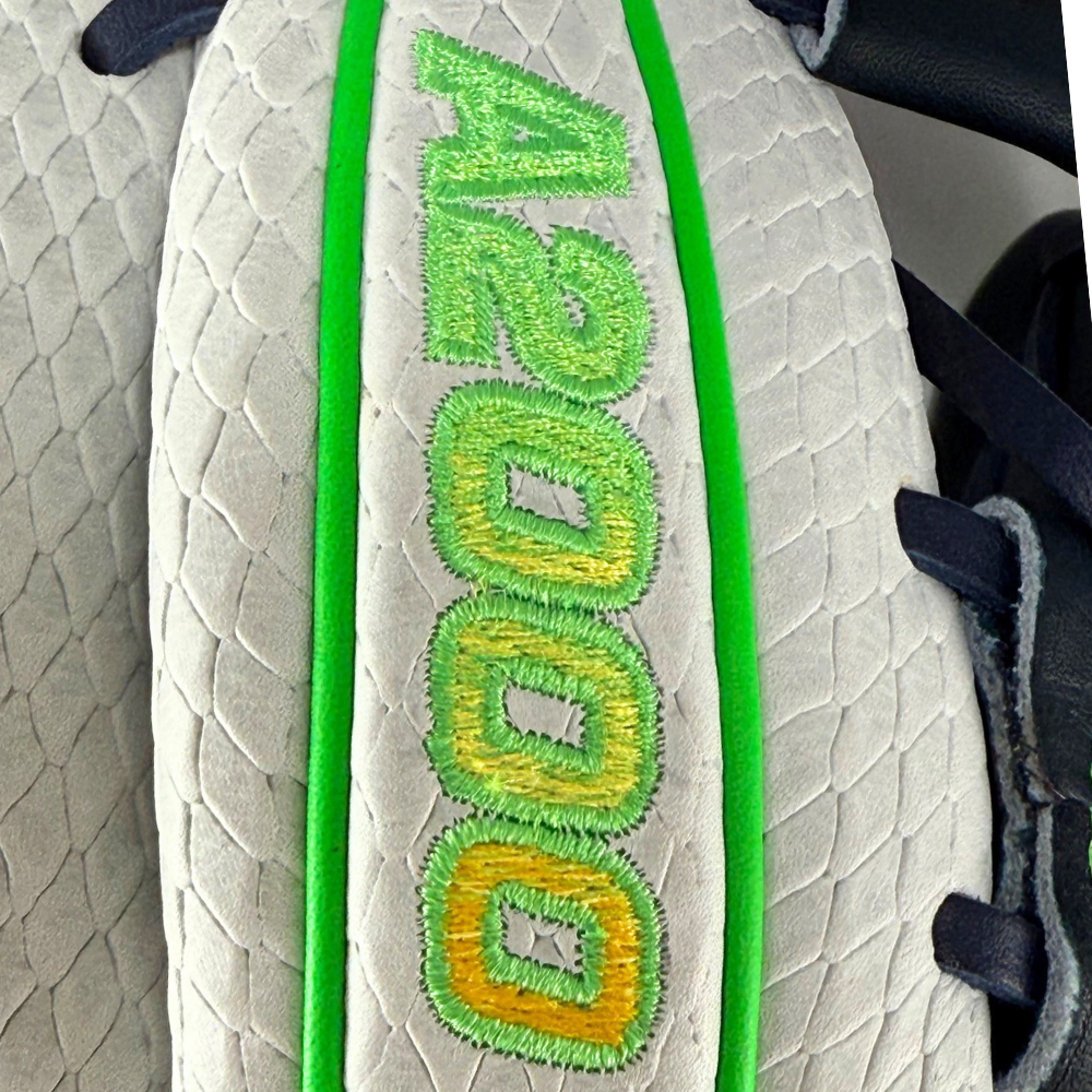 Wilson Custom White, Navy, and Neon Green A2000 1786 11.50" Baseball Glove