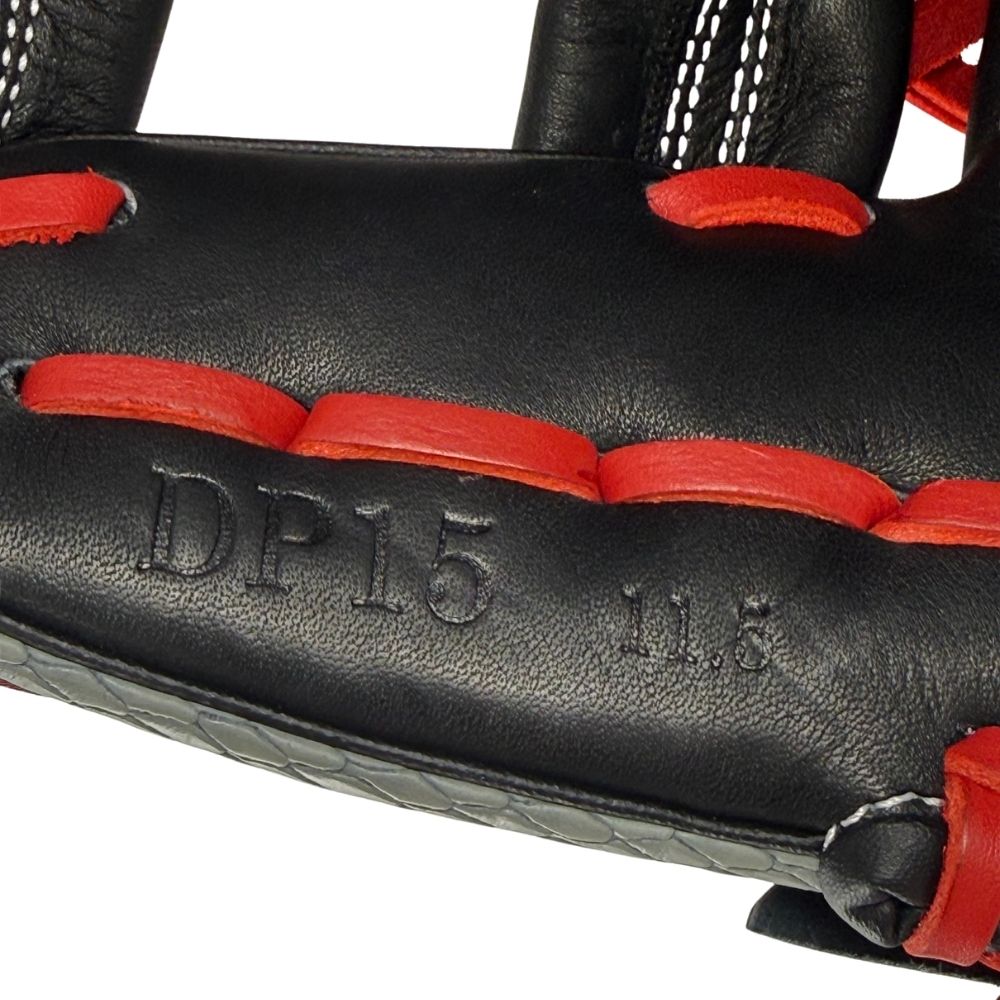 Wilson 2027 Custom A1000® DP15 Firebird 11.5” Infield Baseball Glove: WBG24601RT115