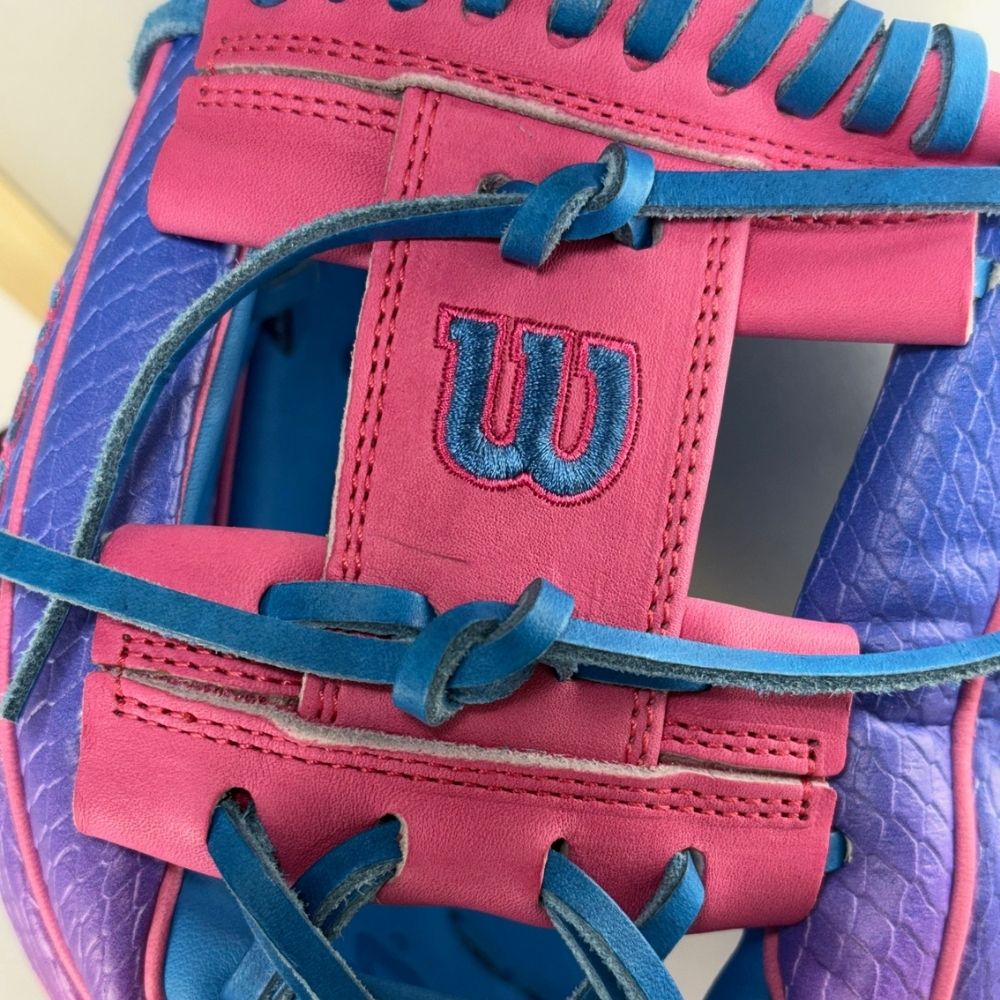 Wilson Custom Love the Moment SuperSnakeSkin A2000 1975 11.75" Infield Glove