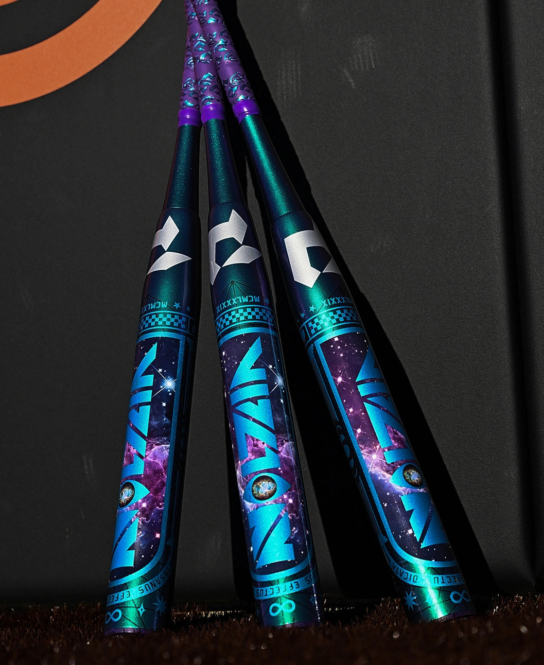 2026 Demarini Vizion (-10) Fastpitch Softball Bat: WBD2728010