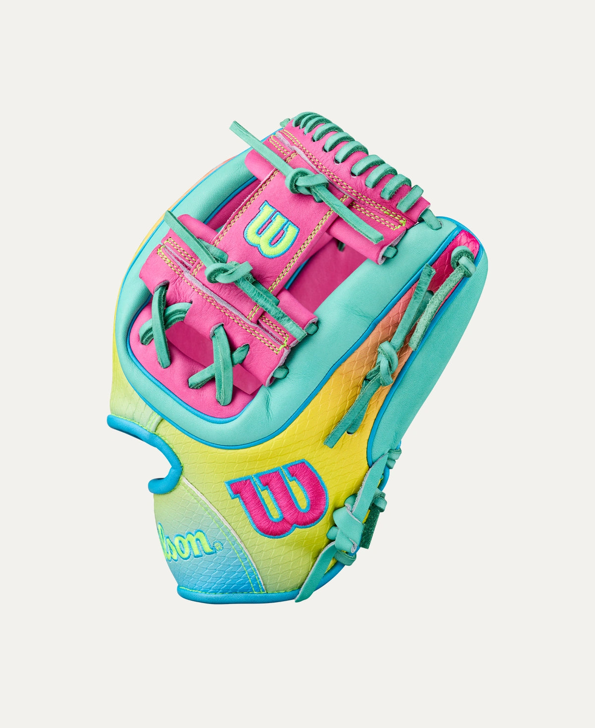Wilson 2027 A2000® 1727SS 11.75” Infield Baseball Glove: WBG0009501RT1175
