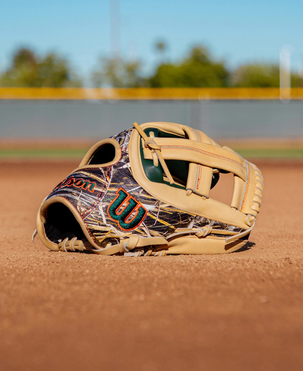 Wilson 2027 Gunnar Henderson A2000® GH2 GM 11.75” Infield Baseball Glove: WBG0009601RT1175