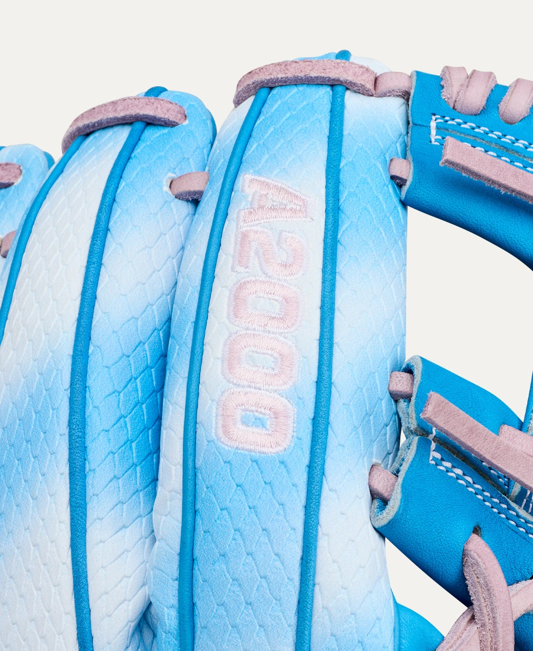 Wilson 2027 A2000® FP H12SS 12” Fastpitch Softball Glove: WBG0010401RT12