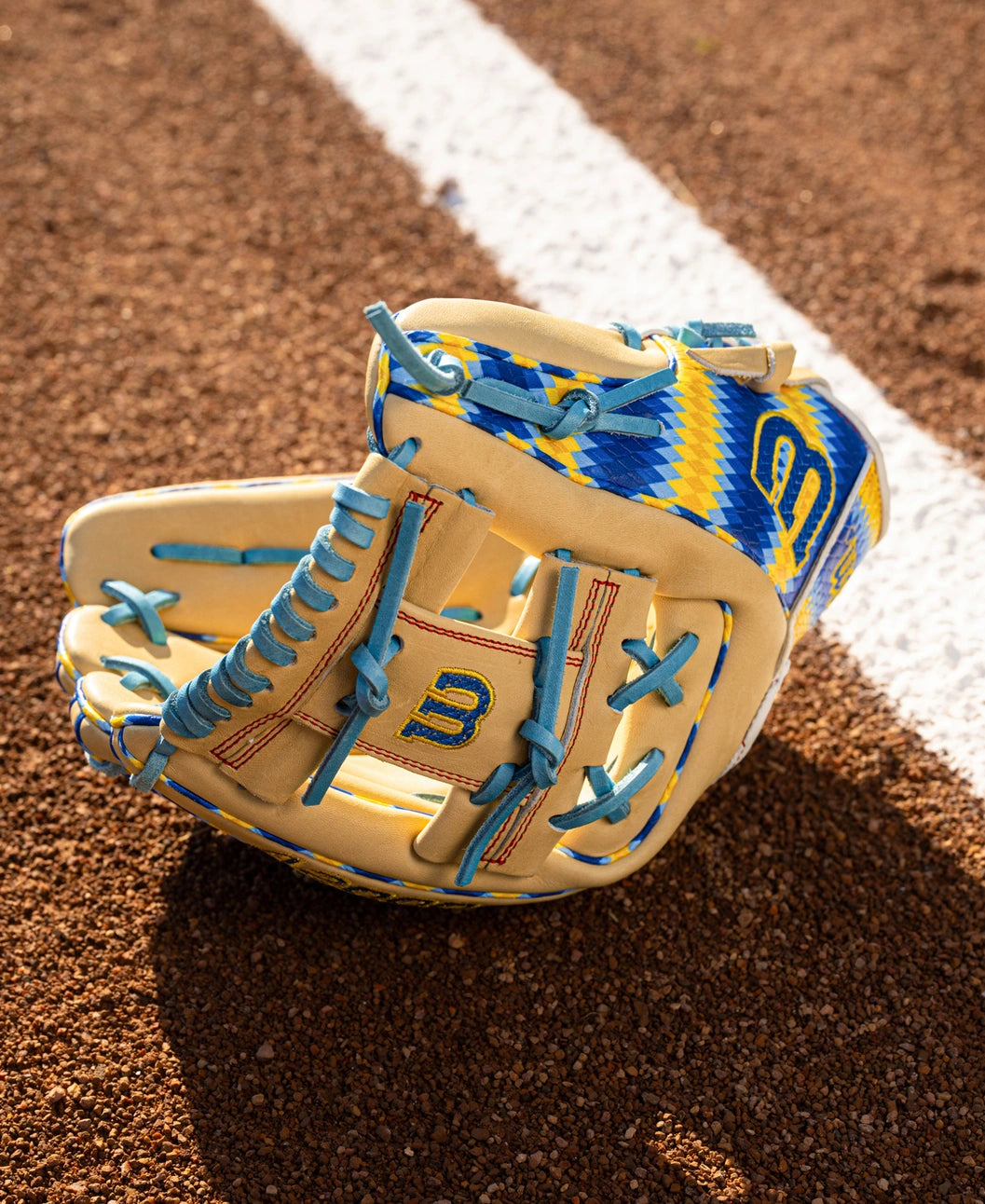 Wilson 2027 Bobby Witt Jr. Chinook Seedery A2000® BWJ7 GM 11.75” Infield Baseball Glove: WBG0019901RT1724