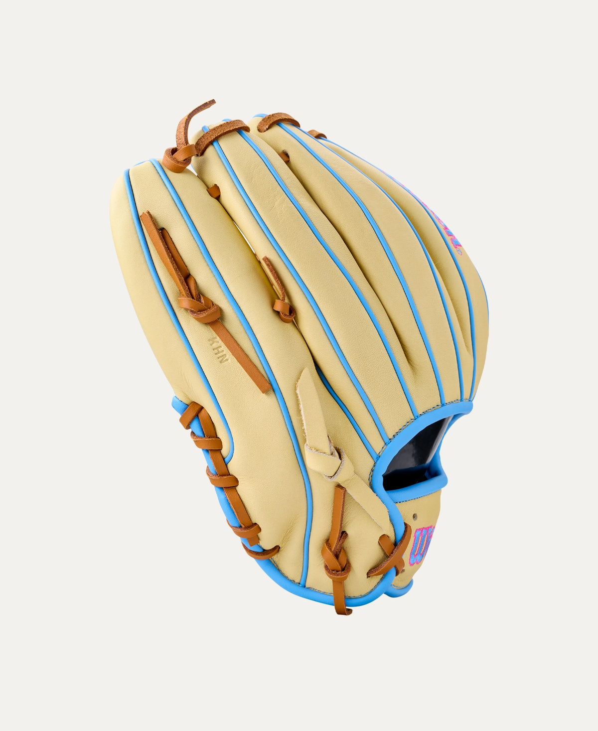 2027 Wilson A1000® 1786 11.5” Infield Baseball Glove: WBG02501RT1786