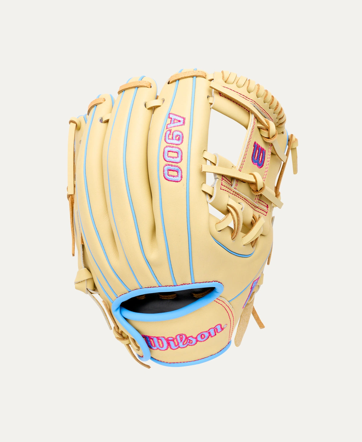 2027 Wilson A900® 11.5” Infield Baseball Glove: WBG04002RT115