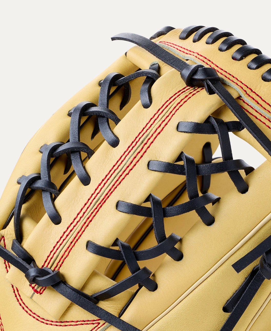 2027 Wilson A700® 12” Utility Baseball Glove: WBG04501RT12