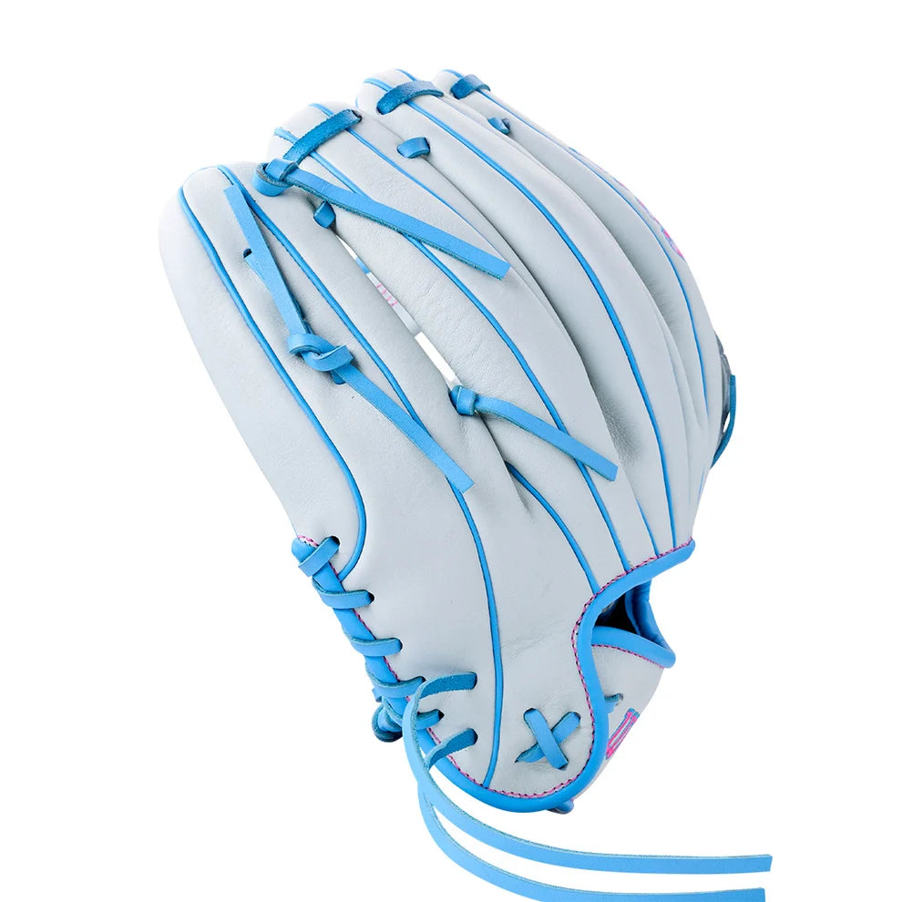 2027 Wilson A700® 12” Fastpitch Softball Glove: WBG04901RT12