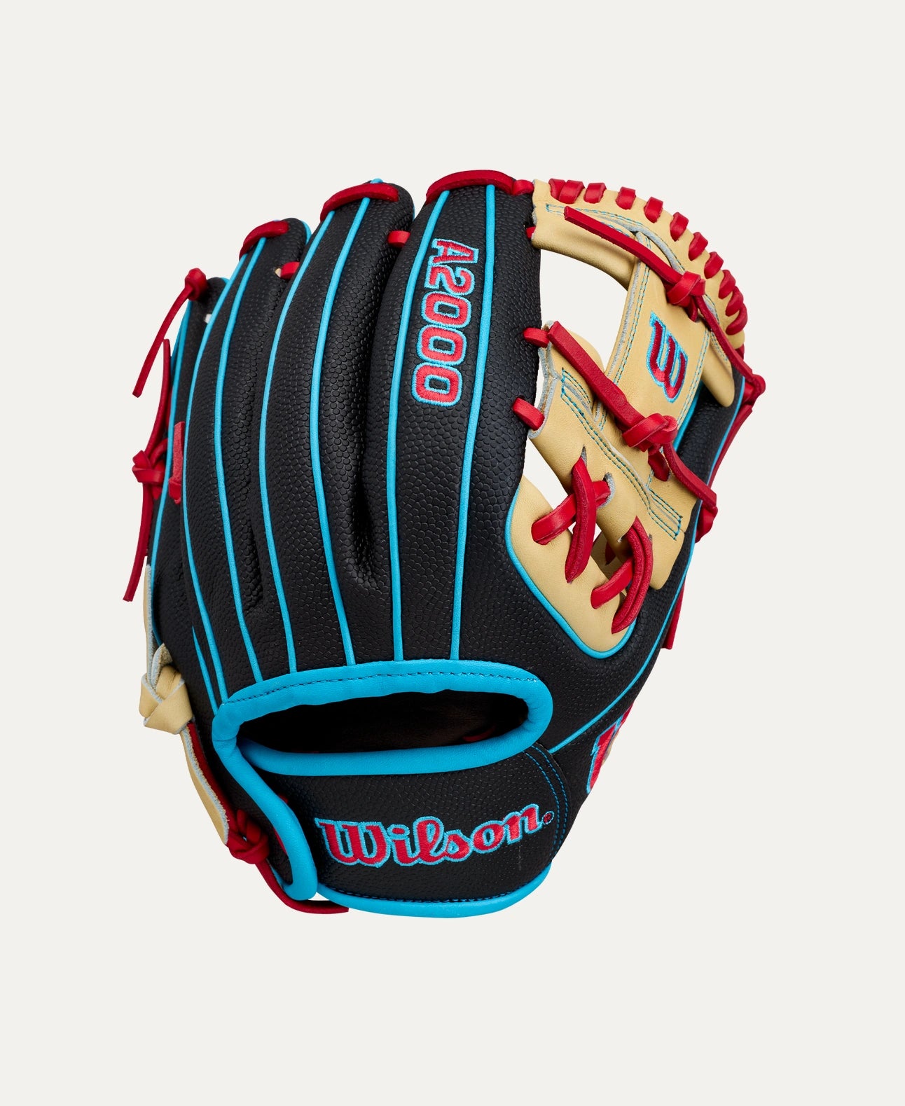 Wilson 2027 A2000® DP15SS 11.5” Infield Baseball Glove: WBG05501RT115
