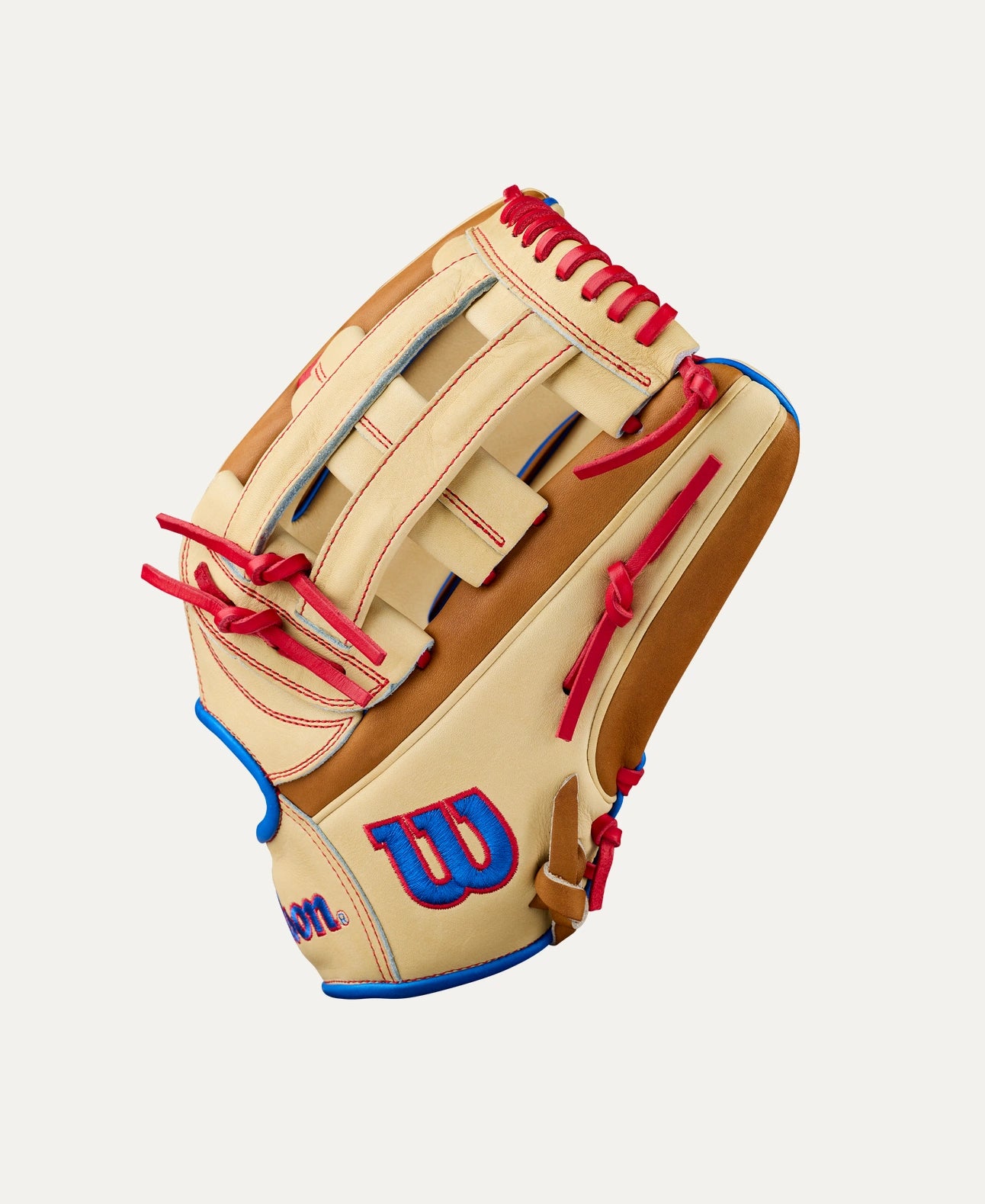 Wilson 2027 A2000® 1777 12.75” Outfield Baseball Glove: WBG06001RT1275
