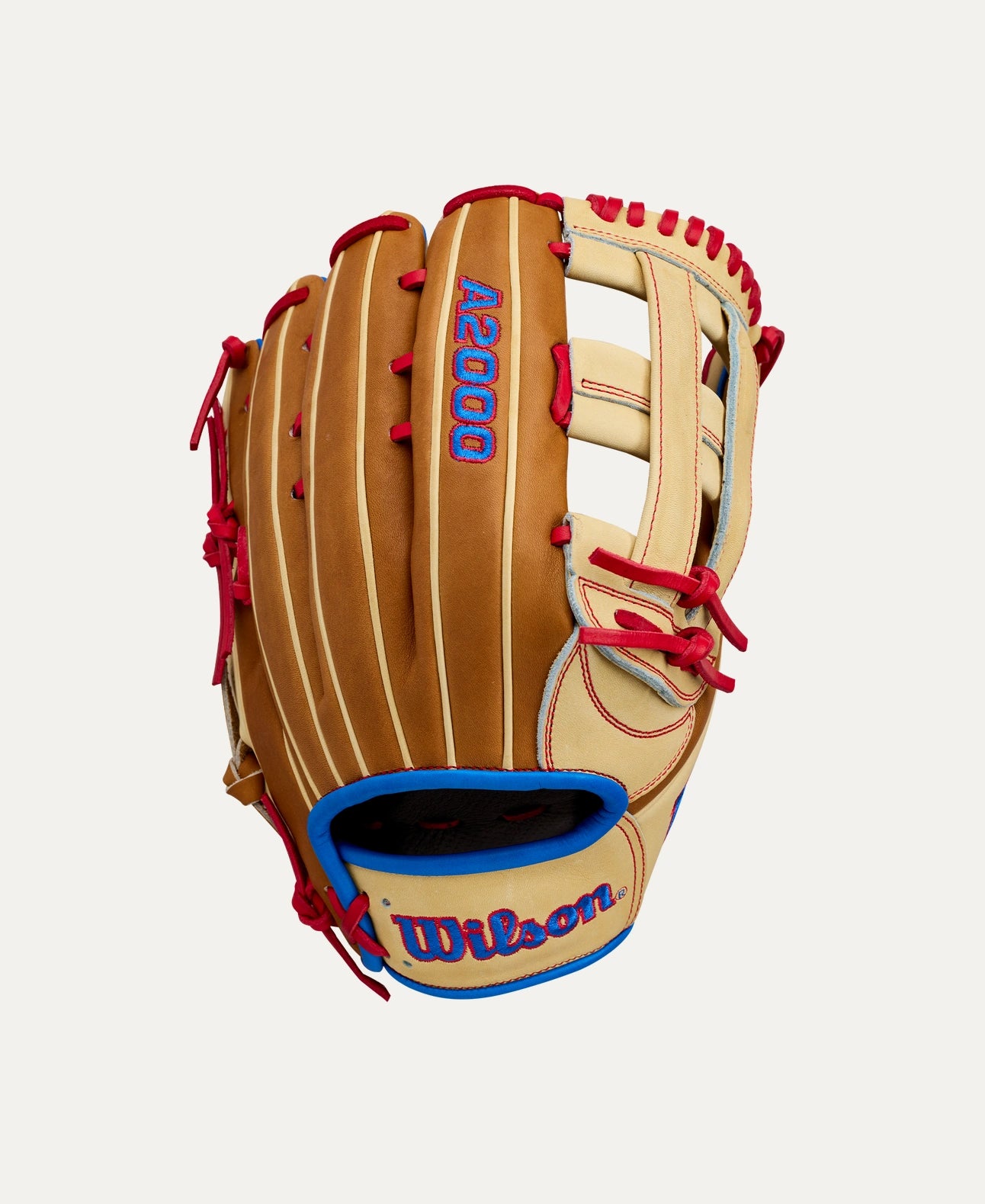Wilson 2027 A2000® 1777 12.75” Outfield Baseball Glove: WBG06001RT1275