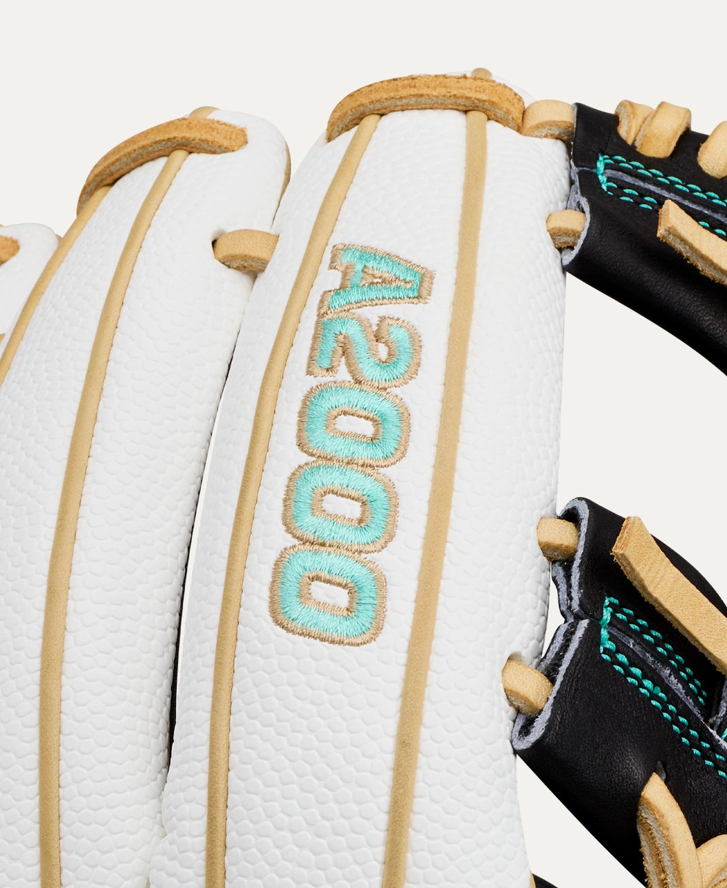 Wilson 2027 A2000® FP H12SS 12” Infield Fastpitch Glove: WBG06701RT12