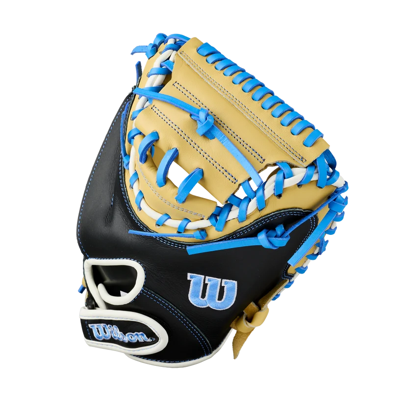 2027 Wilson A500® 32" Youth Baseball Catcher's Mitt: WBG08901RT32