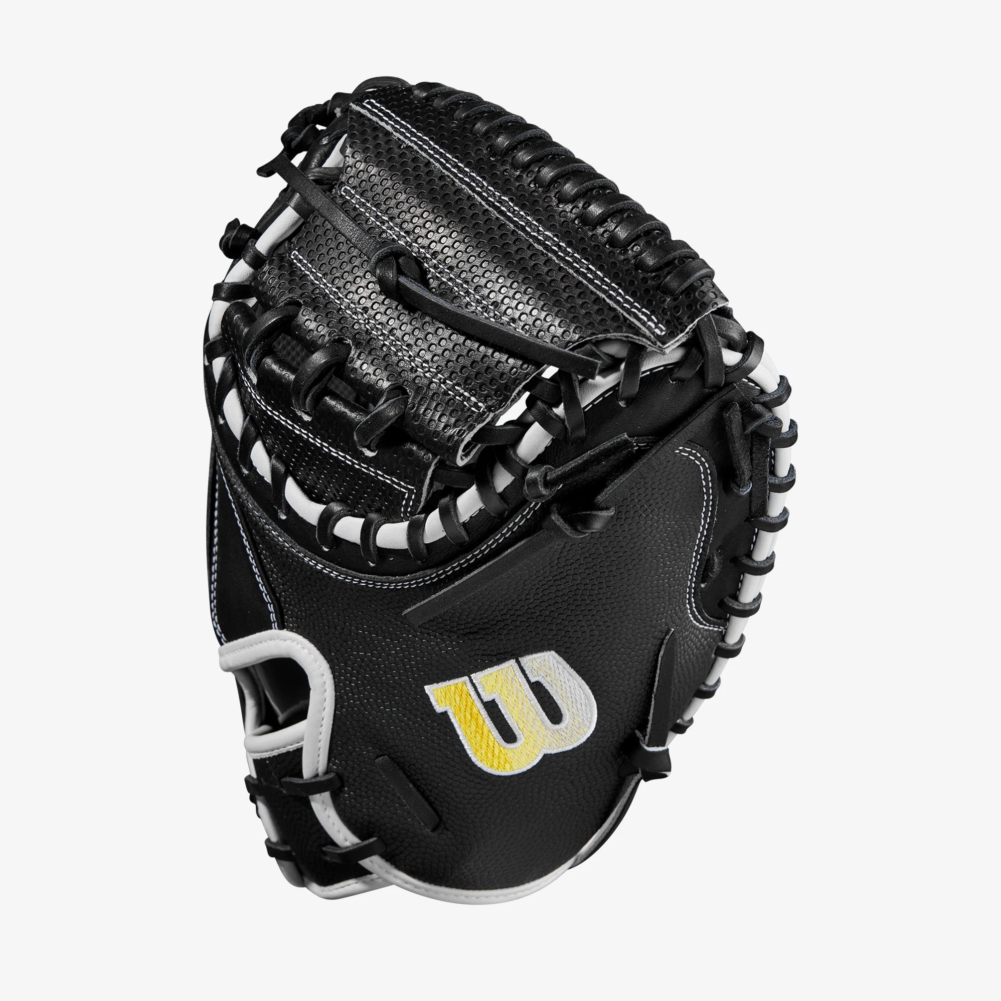 Wilson 2023 A2000® SCM1DSS 33.5” BASEBALL CATCHER’S MITT