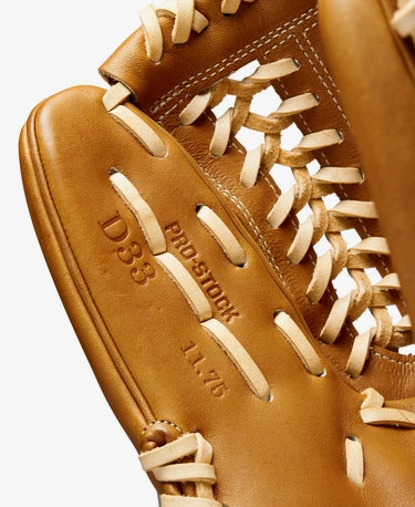 A2000 d33 11.75 baseball glove on sale