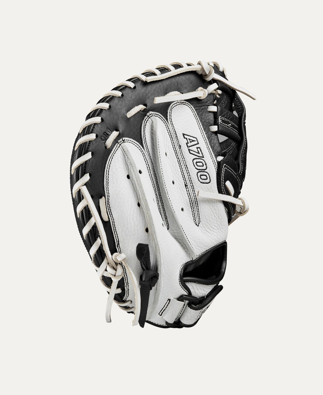 Wilson A700® 33” Fastpitch Softball Catcher’s Mitt: WBW10147033
