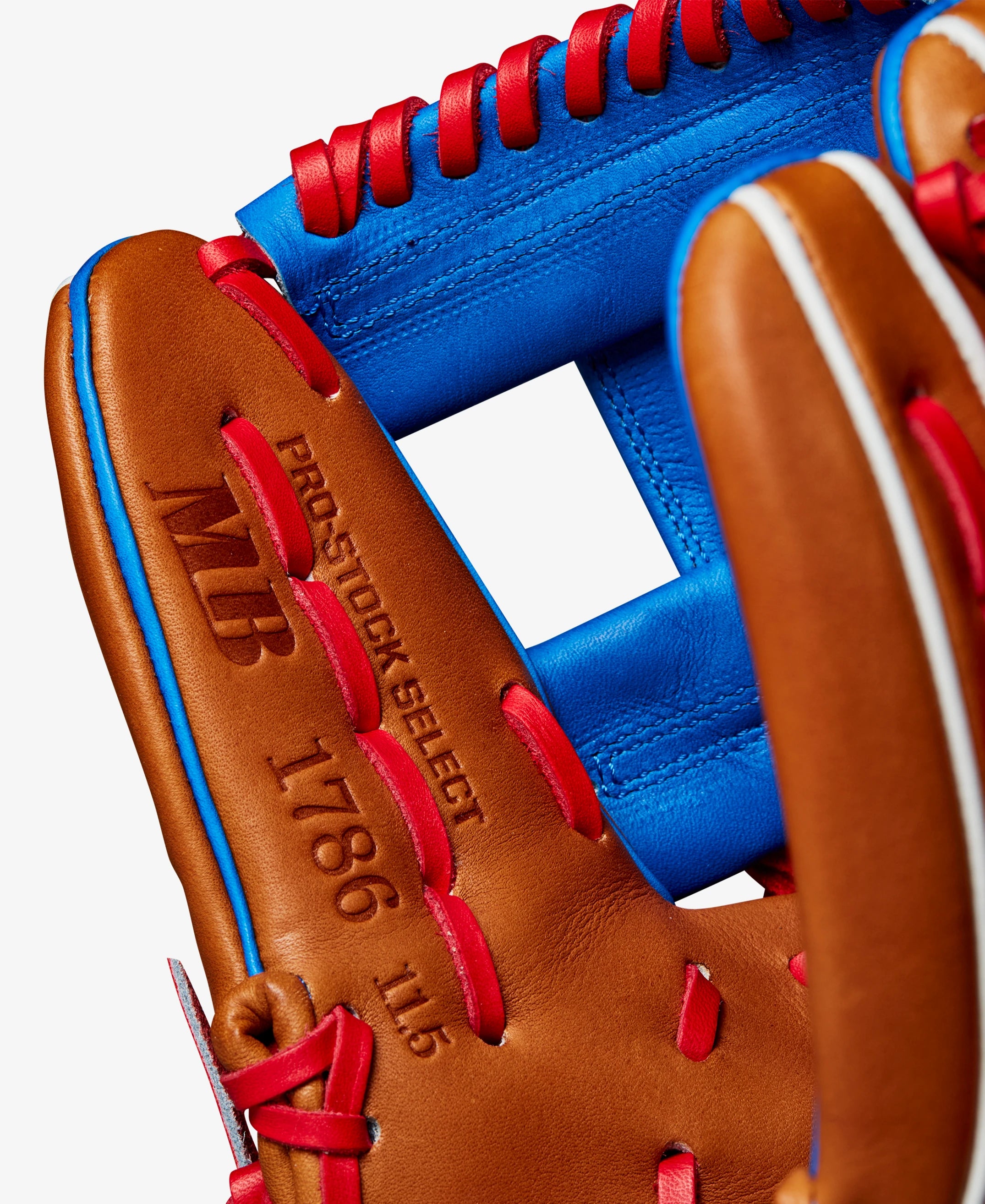 Wilson Fall 2024 Mookie Betts A2K® 1786 11.5” Infield Baseball Glove: WBW102616115