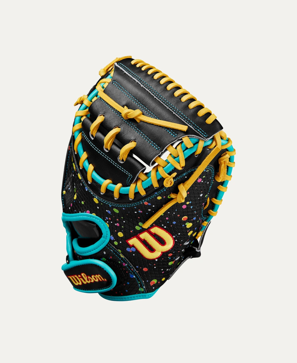 Wilson Spring 2025 A2000® PF33SS 33” Baseball Catcher’s Mitt: WBW10275033