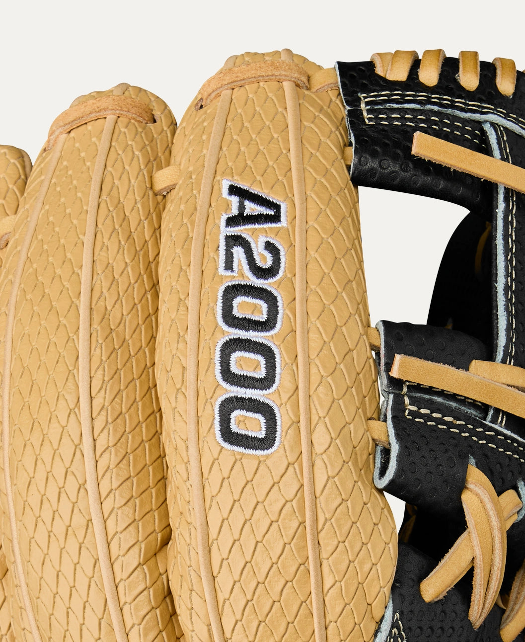 Wilson Summer 2025 A2000 Ke'Bryan Hayes GM 11.75” Infield Baseball Glove: WBW1032961175