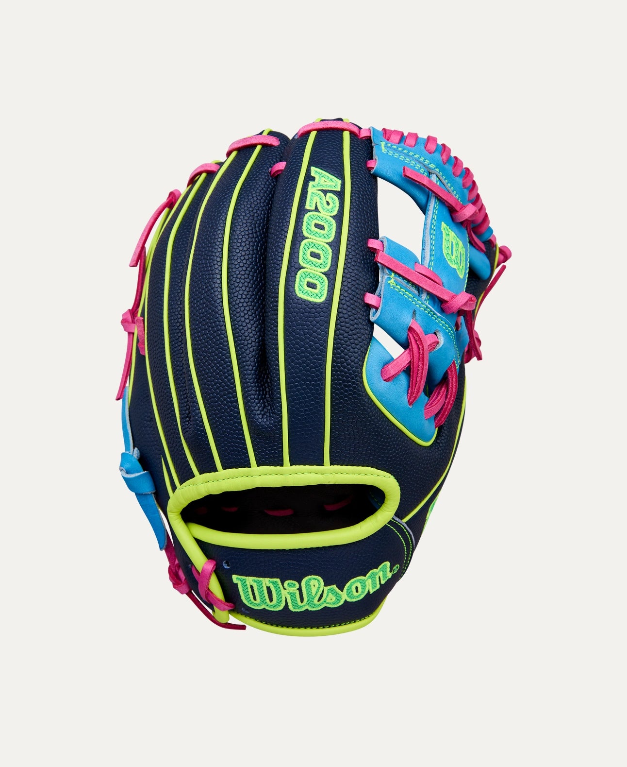 Wilson Winter 2025 A2000® 1786SS 11.5” Infield Baseball Glove: WBW103450115