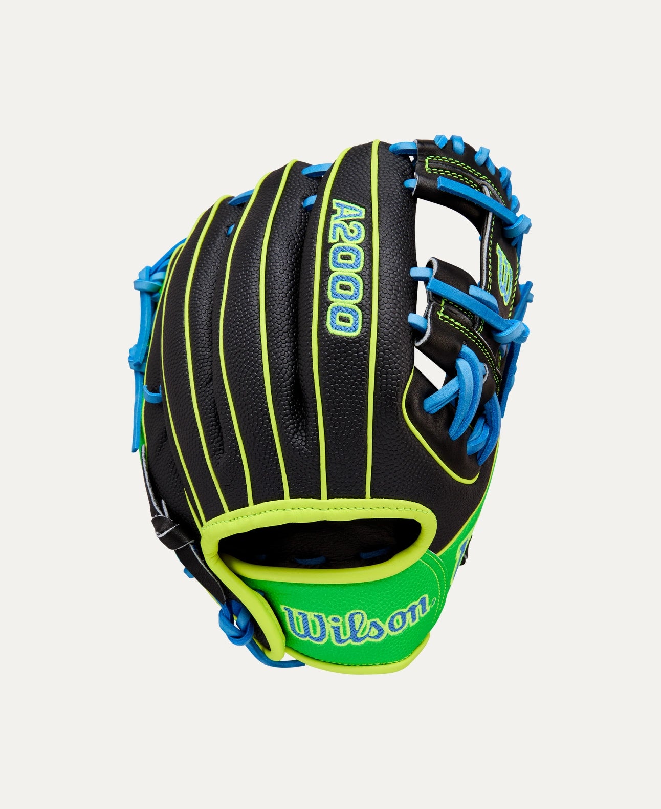 Wilson Fall 2025 A2000® PF88SS 11.25” Infield Baseball Glove: WBW1034621125