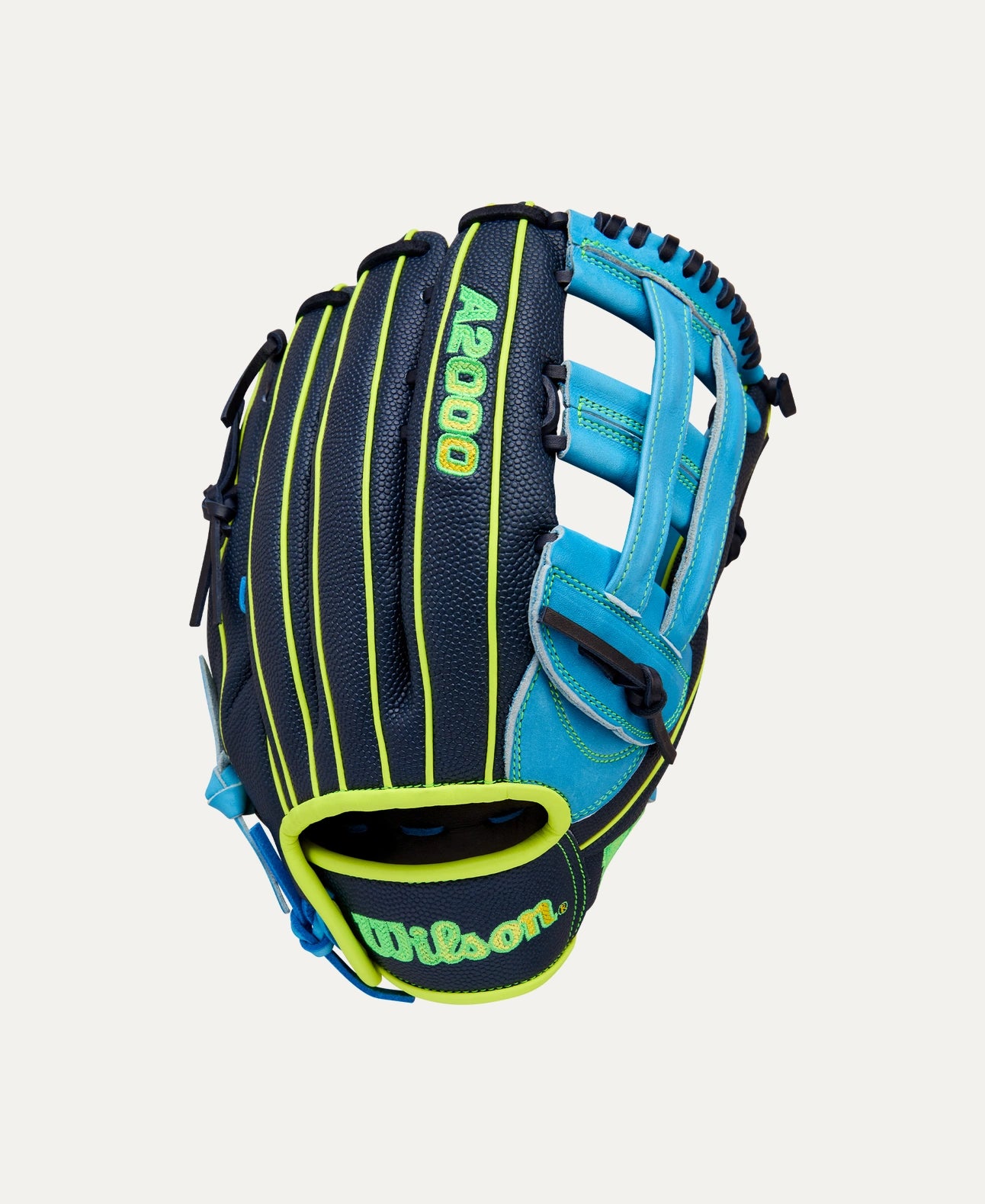 Wilson Fall 2025 A2000 PF50SS 12.25” Outfield Baseball Glove: WBW1034631225