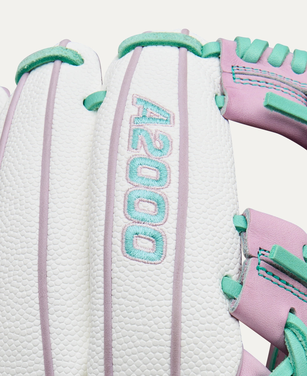 Wilson Fall 2025 A2000® FP75 11.75” Fastpitch Infield Glove: WBW1034851175