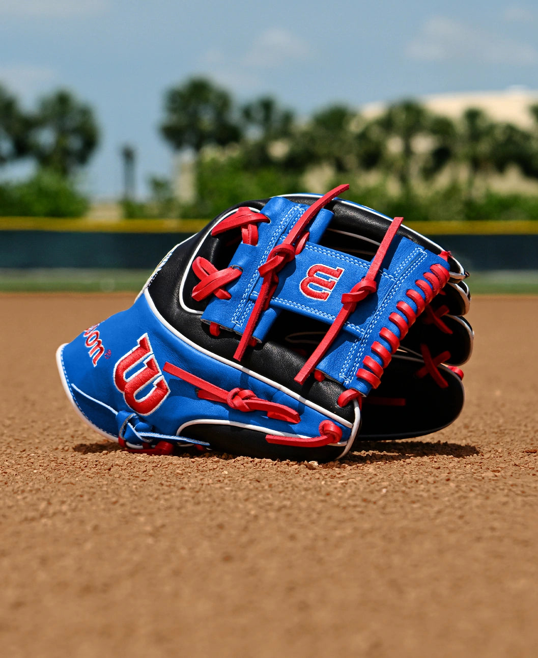 Wilson Fall 2025 Mookie Betts A2K® MB1175  11.75” Infield Baseball Glove: WBW1035001175