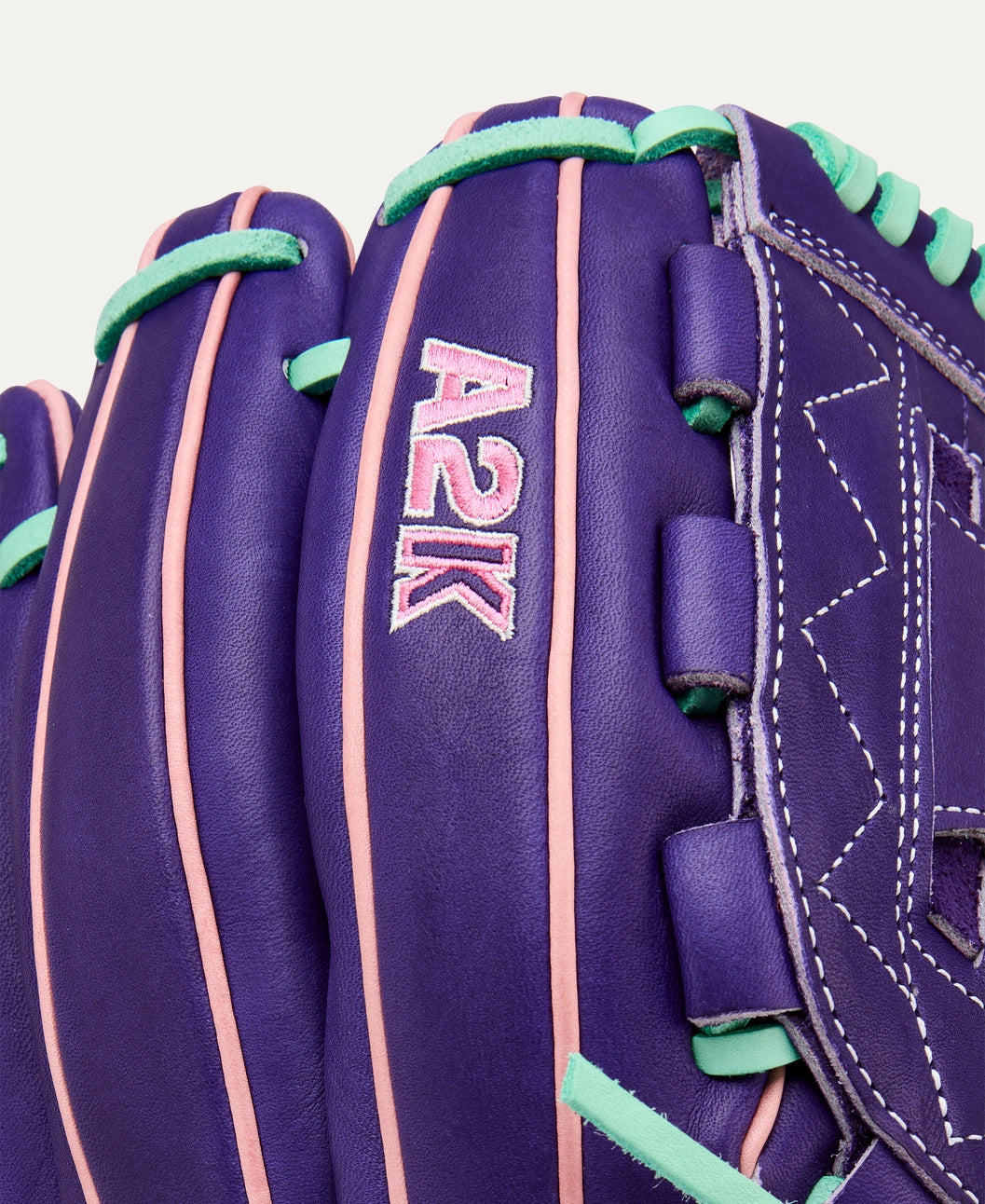 Wilson Fall 2025 A2K® C12 12” Pitcher’s Baseball Glove: WBW10350112