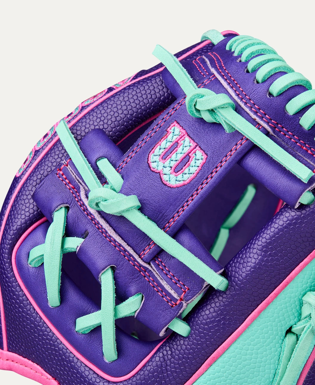 Wilson Winter 2025 A2000® DP15SS 11.5” Infield Baseball Glove: WBW103941115