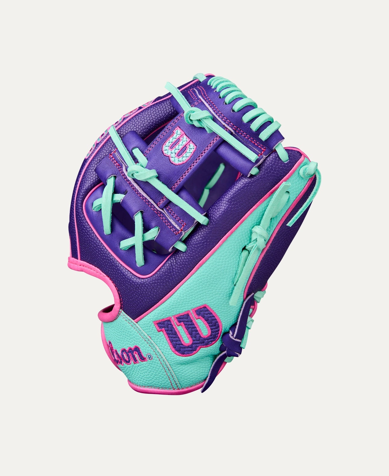 Wilson Winter 2025 A2000® DP15SS 11.5” Infield Baseball Glove: WBW103941115