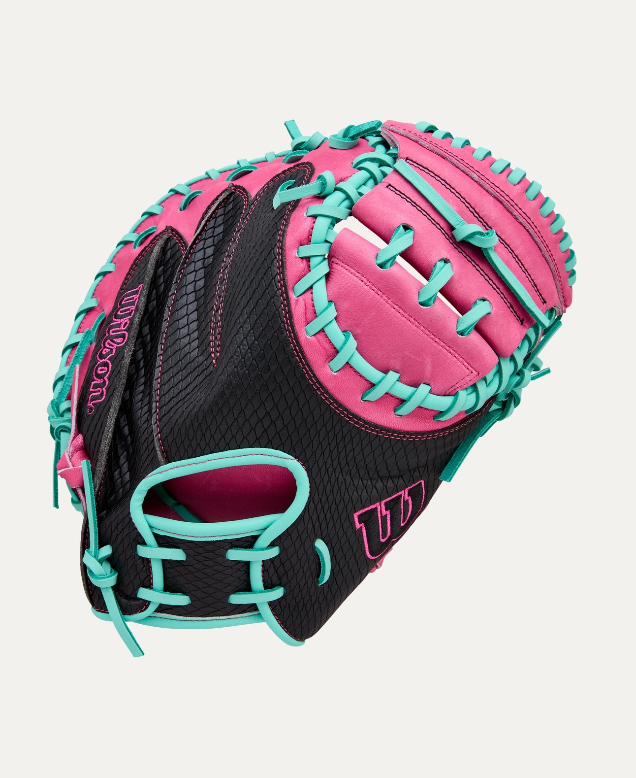 Wilson 2026 A1000® CM33 33” Baseball Catcher’s Mitt: WBW10396633