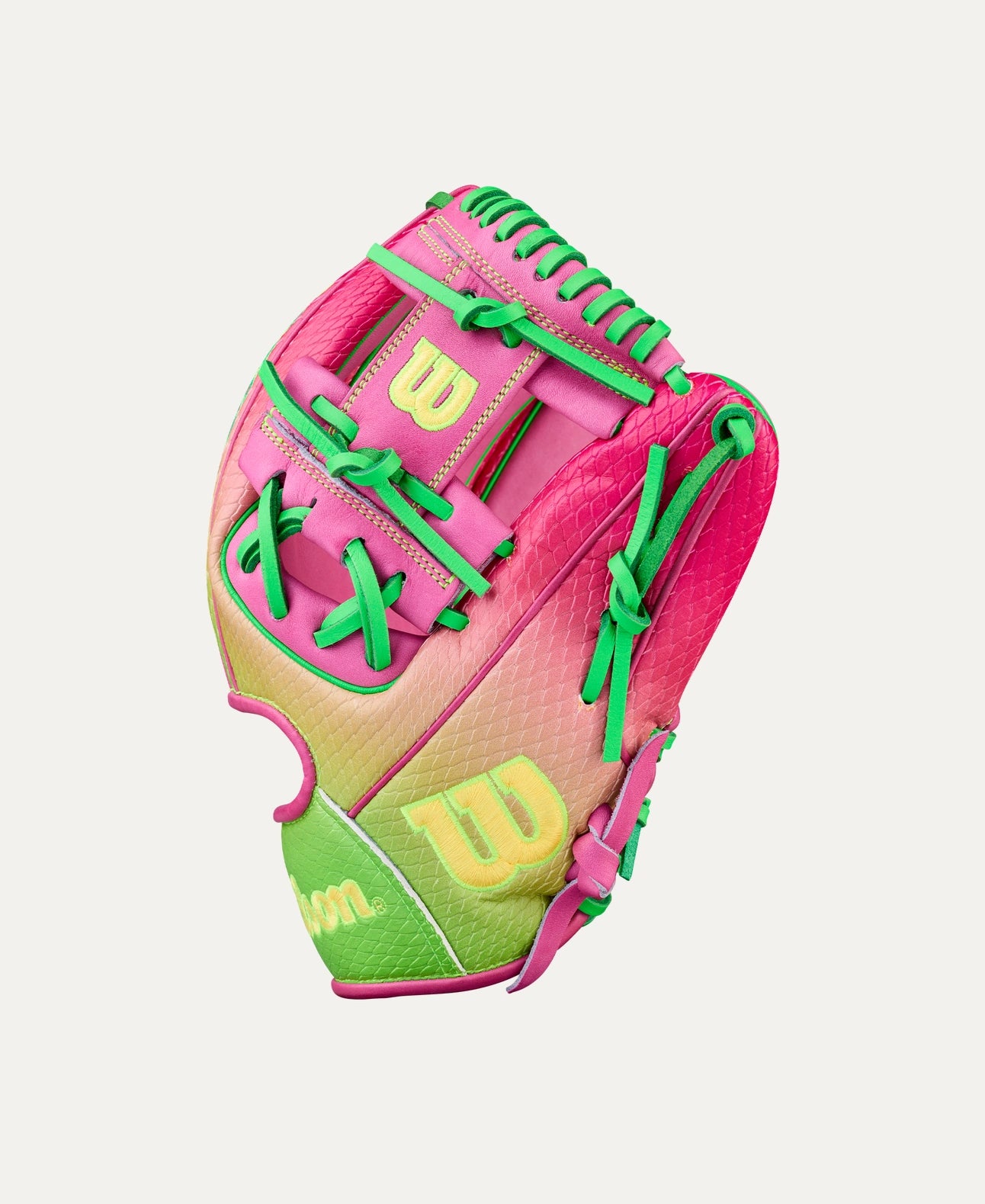 Wilson 2025 2025 Cherry Limeade A2000® 1786SS 11.5” Infield Baseball Glove: WBW104080115